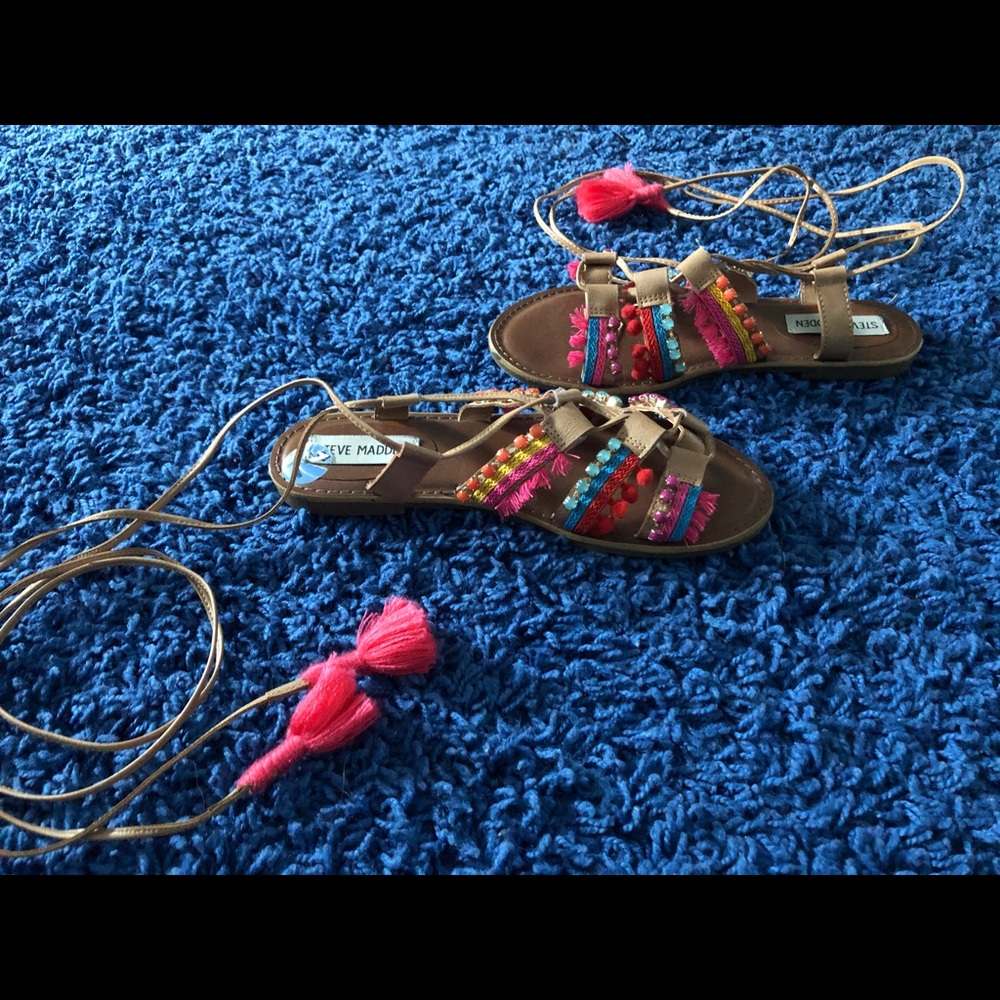 Sandals - Picture 4 of 5